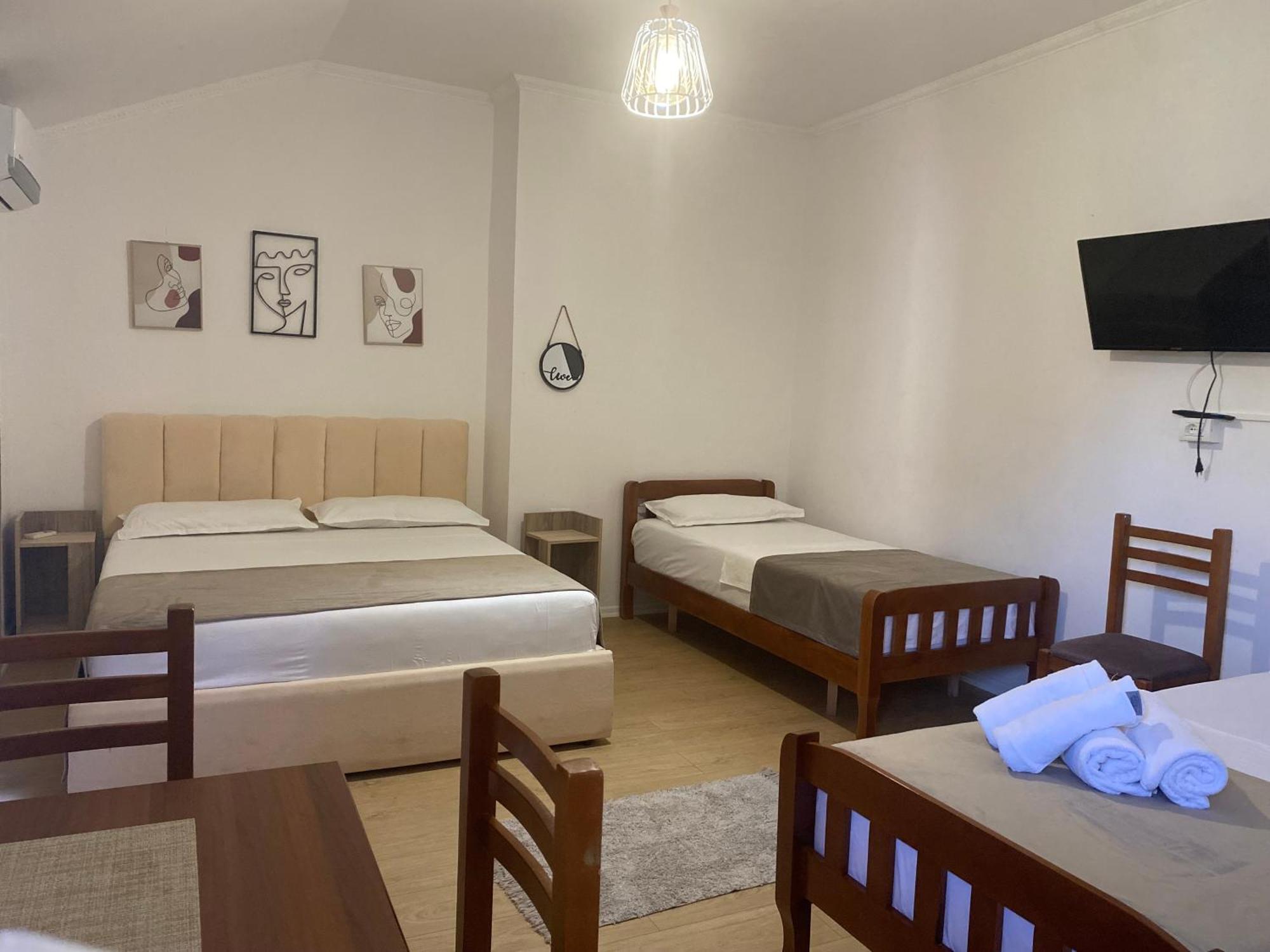 Vila M Vera Rooms With Kitchen And Apartments Δυρράχιο Εξωτερικό φωτογραφία